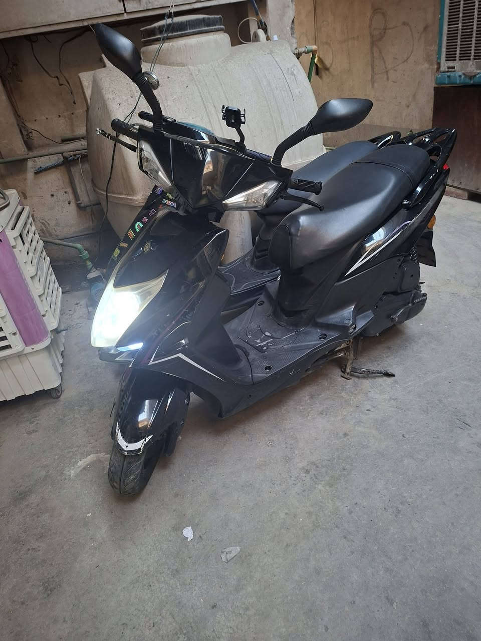 سكنس شمعه صيني بس على بلاد دراجه متسمع صوطها من تشتغل كهربايات بلاد تايرات مشيها وبلمشي ناعمه جدا جدا متسمع طسه ابد سعرها من الاخير 650قفبها بغداد رقمالموبيل *********** بلخدمه
