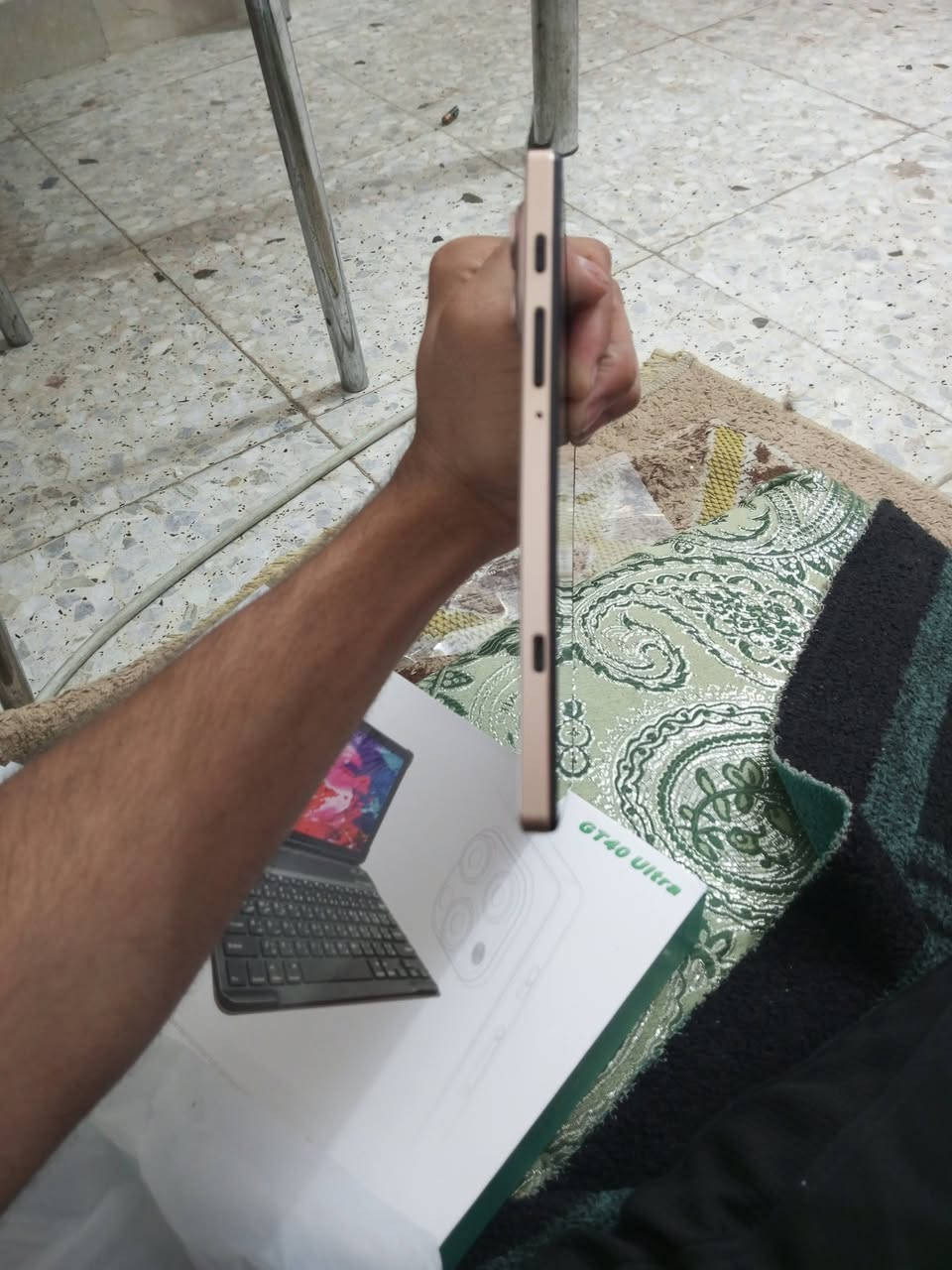 ايباد للبيع مستخدم قليل
غراضه كامله مابيه اي نقص 

ماوس و كيبورد ولزكه


**إذا كنت صاحب هذا الإعلان وتريد حذفه لأي سبب، رجاءا أرسل رسالة إلى الدعم الفني**