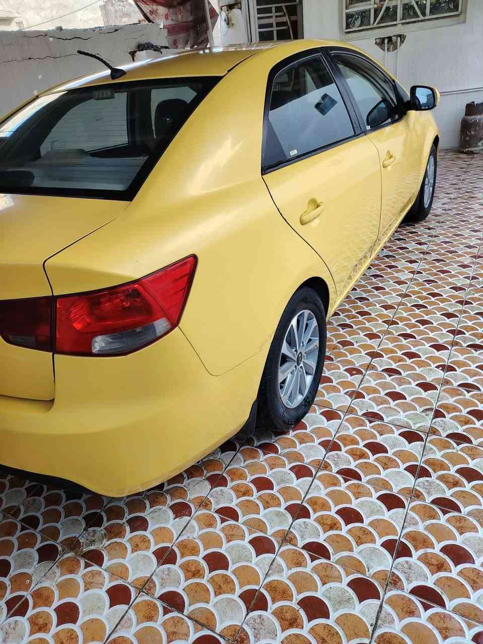 سيرتو ١٠
كفاله من الضربه
كير محرك كفاله
فقط بارد قليل
 السعر 85
تخم تاير
محتاجه فقط ترتيب الحداديه
مصفر هيئه وغرامه
تحويل مباشر
السياره بلحله مركز مدينه
***********
