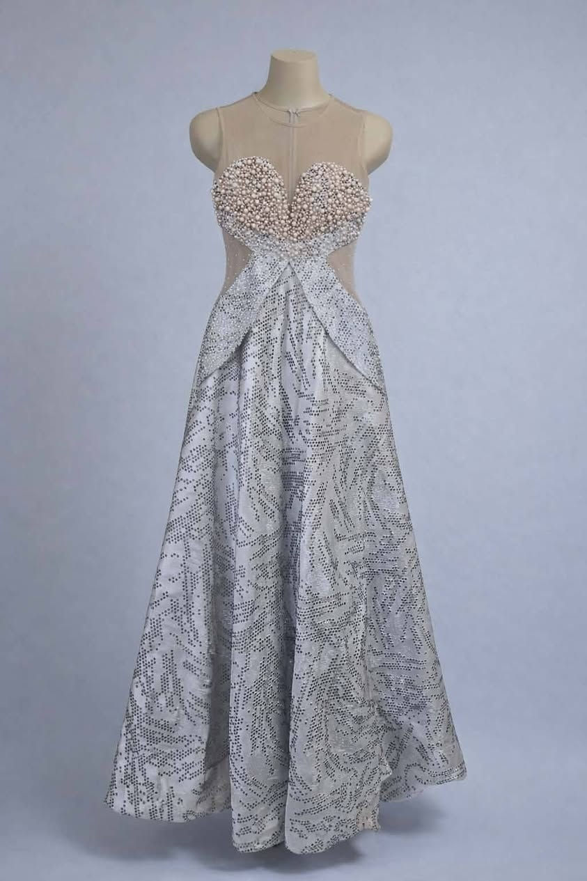 للبيع فساتين استخدام قليل بسعار مناسبه ويوجد توصيل مكان النجف


**إذا كنت صاحب هذا الإعلان وتريد حذفه لأي سبب، رجاءا أرسل رسالة إلى الدعم الفني**