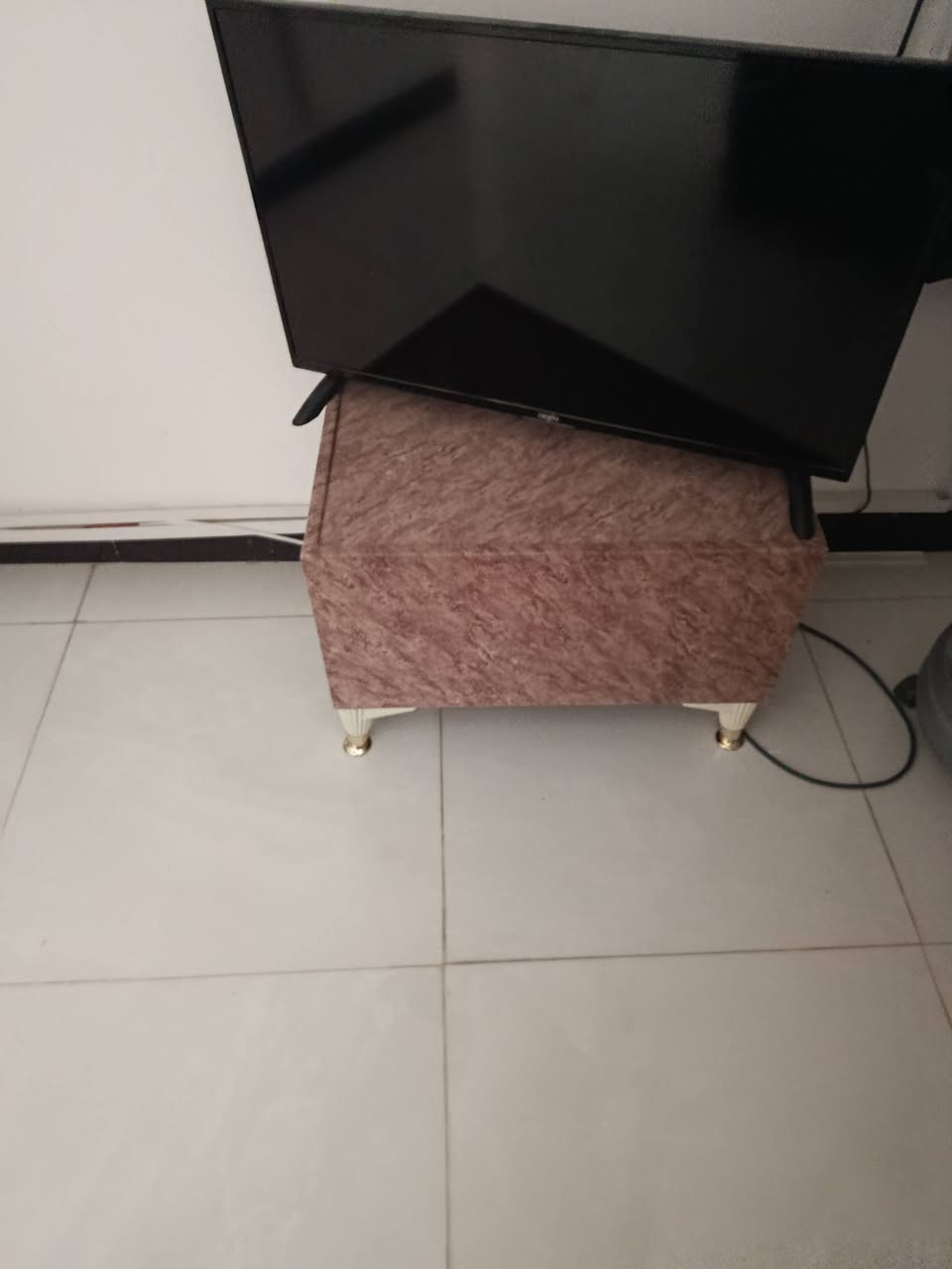 السلام عليكم تخمين للبيع مسوي توصه اب مليون ونص اريده اب مليون وربع وبي مجال


**إذا كنت صاحب هذا الإعلان وتريد حذفه لأي سبب، رجاءا أرسل رسالة إلى الدعم الفني**