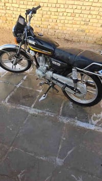 دراجه سيفان موديل 23 أوراق.. ما مفتوحه السعر 625 بيه مجال لشراي 078225...