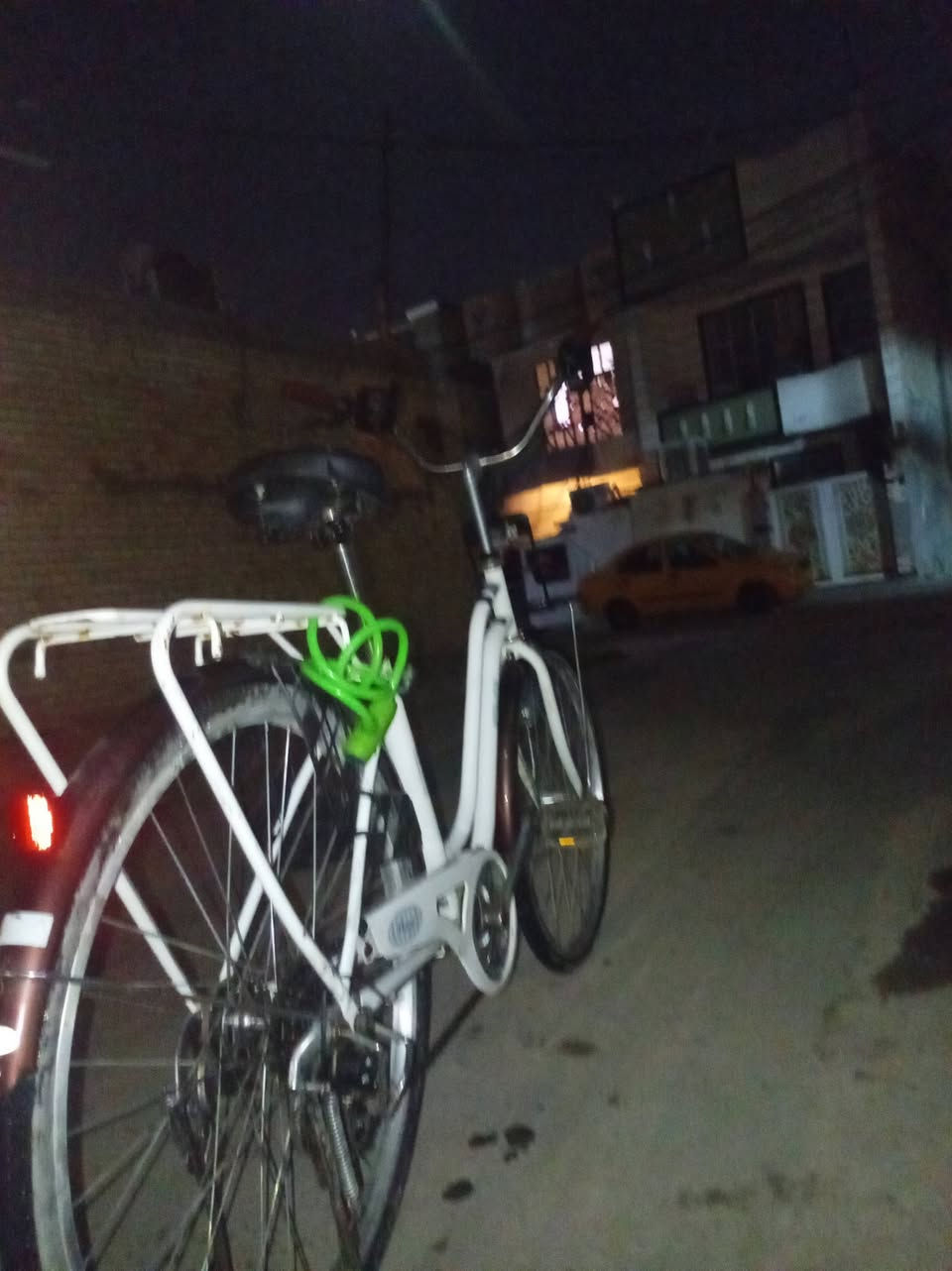 سلام عليكم باسكل ماركه برجستون للبيع ما خذه 160 أريد ابيعه 130 قفل كير وحساس جديد ماصرلي سبوع من ماخذه للاستفسار 778 355 6265

الجوال


**إذا كنت صاحب هذا الإعلان وتريد حذفه لأي سبب، رجاءا أرسل رسالة إلى الدعم الفني**