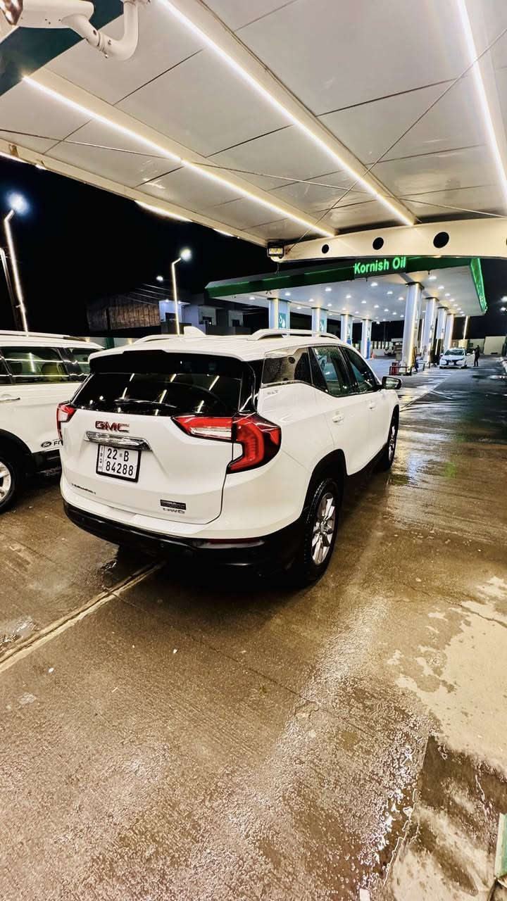 للبيع GMC تيران 2022
مكانها كركوك 
Slt
حادثها جاملغ وحافة الباب بدون ايرباك 
ماشية 65 الف ميل 
***********
