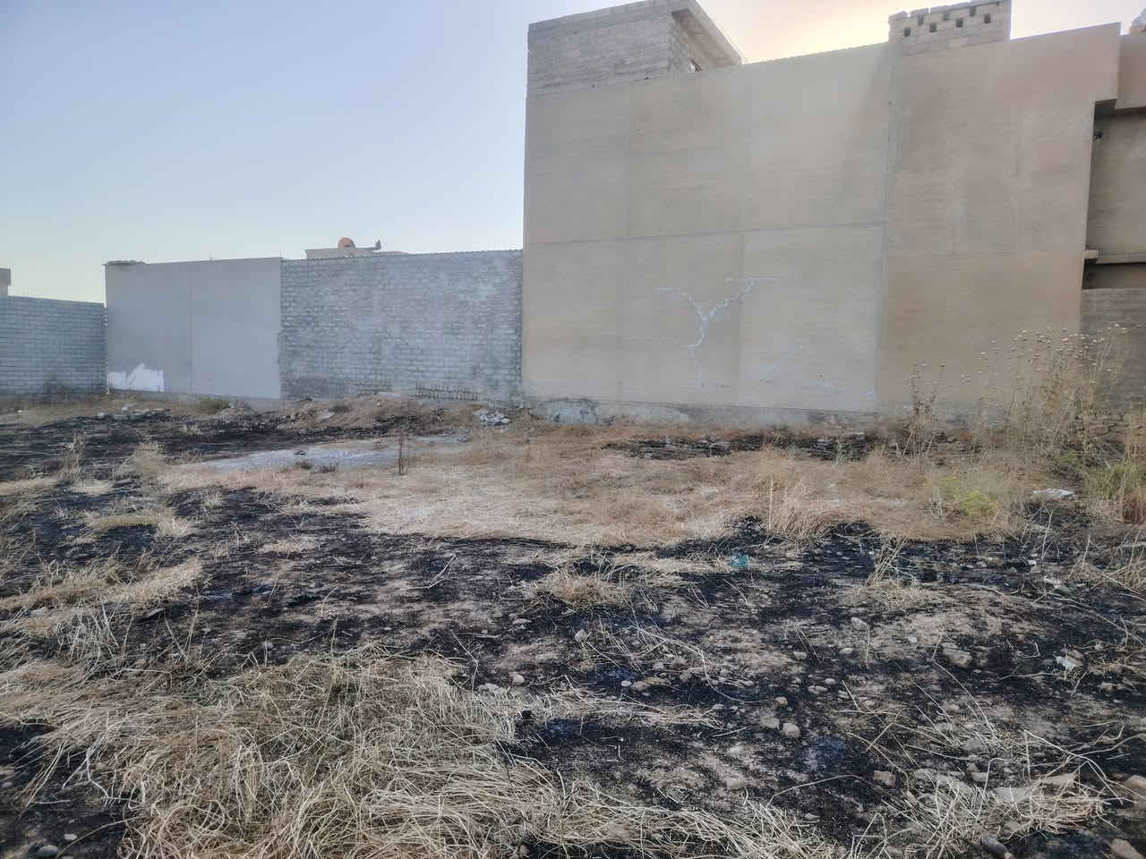 السلام عليكم قطعه أرض للبيع مساحه الأرض 200 متر سند طابو شرط تحويل عنوان تلعفر حي العسكري للاستفسار الاتصال على الرقم
***********
السلام عليكم قطعه أرض للبيع مساحه الأرض 200 متر سند طابو شرط تحويل عنوان تلعفر حي العسكري للاستفسار الاتصال على الرقم
