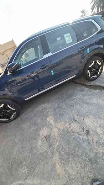 سلام عليكم كيا  تلورايد موديل وارد2023 فول مواصفات
1.رادار أمامي + خلفي+جانبي 

2.فتحت سقف

3. أشاير بل مري +رادار

4.لد نهاري لون ابيض

5.ويل حجم 20

6.جنطة كهرباء

7.تشغيل عن بعد 

8.كامرة خلفية

9.عدسات زينون

10.كشن منفصل

11.تدفئة تبريد كشنات أمامية

12.تبريد مركزي 3 قطع 

13.برد خلفية دفن بلادي 

14.ترحيب

15.كشن السائق كهرباء بل كامل 

16.كشن الصدر كهرباء

17.نقطة عمياء

18.مانع انزلاق

19. تحديد مسار

20.أوتو هولد

21.سايد بريك  دگمة

22.اربع مودات قيادة 

23.الوضع الاقتصادي عند وقوف السيارة 
24.شاشة چبيرة 
25. تعتيم المراية
السيارة بعد بيها هواي مواصفات ما مذكورة .

مرقم بغداد  تحويل شوكت ما يعجبك .

الضرر:. موضح بالصور بدون ايرباك وبدون تبديل فقط تعديل حافه الجنطه دعاميات بلاديات بدون صبغ وسونار موجود

 السعر :  305وبيها مجال الشراي ***********.  ***********
