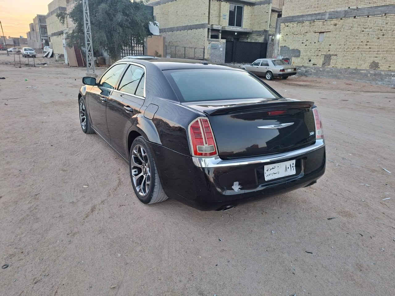 اوباما ٢٠١٤ رقم صلاح الدين صدامي بدون راعي اكفل سرقه وعشاير  سعرها ٩٠ وبيها مجال مكانها كربلاء حي النصر *********** مكفول من الظربه  محرك ٣٦٠٠  كير طياره كير ومحرك مكفولات
