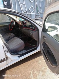 سيارة سني ٢٠٠٢ للبيع بغداد باسمي مشروع وطني بيهة نقوصات  السعر ٥٠  الت...