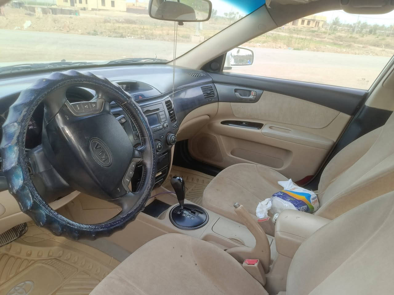 اوبتيما 2009 للبيع
رقمه نجف
سعر 88
كفاله الكير والمكينه
مكان السيارة الديوانية المهناوية.
*********** واتساب
