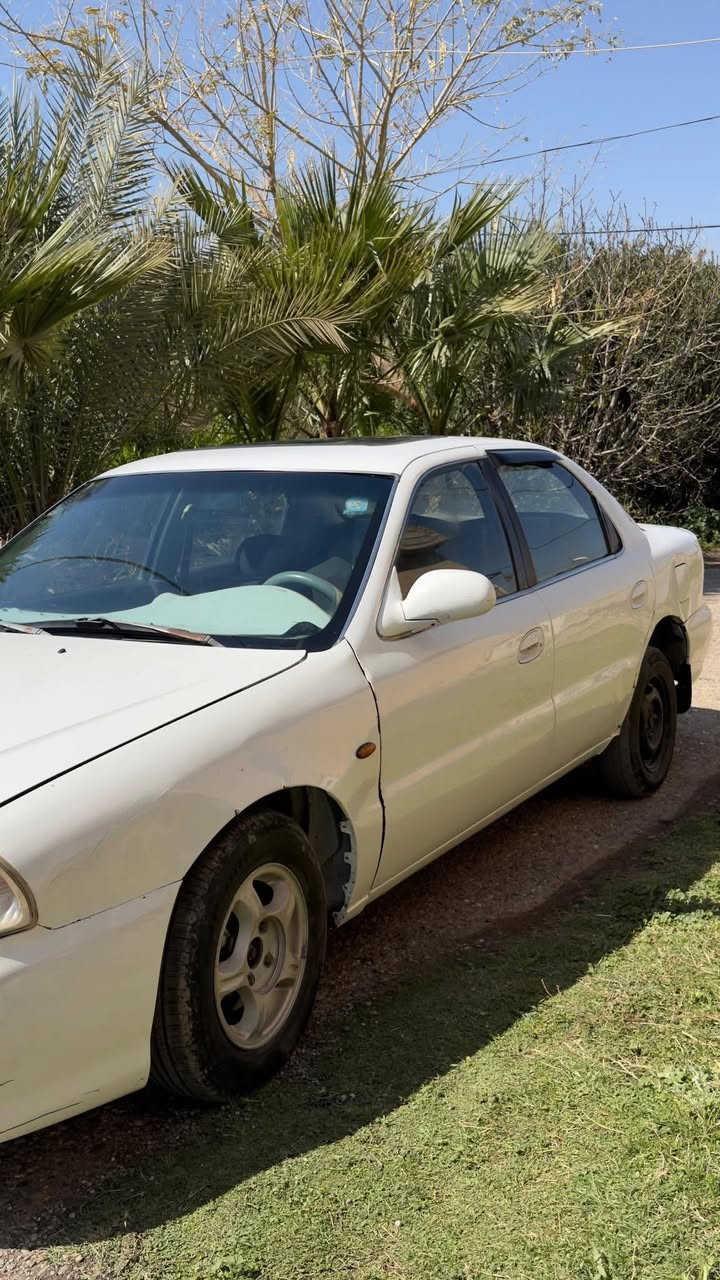 السلام عليكم

للبيع سيارة 

نوع كيا كريدوس 

موديل 1998 

رقم صلاح الدين شرط التحويل 

صدر امامي جديد خلفي نص عمر 

4تايرات اخو الجديد 

كير محرك شرط 

كهربائيات كلها شرط 

تبريد يحتاج غاز تدفئة شغاله 

ملاحظة السياره مصبوغه حزام 

السعر المطلوب 30ورقه اوبيهامجال قليل 

مكان السياره صلاح الدين بيجي قريه المسحك 

للاستفسار اتصل ***********
