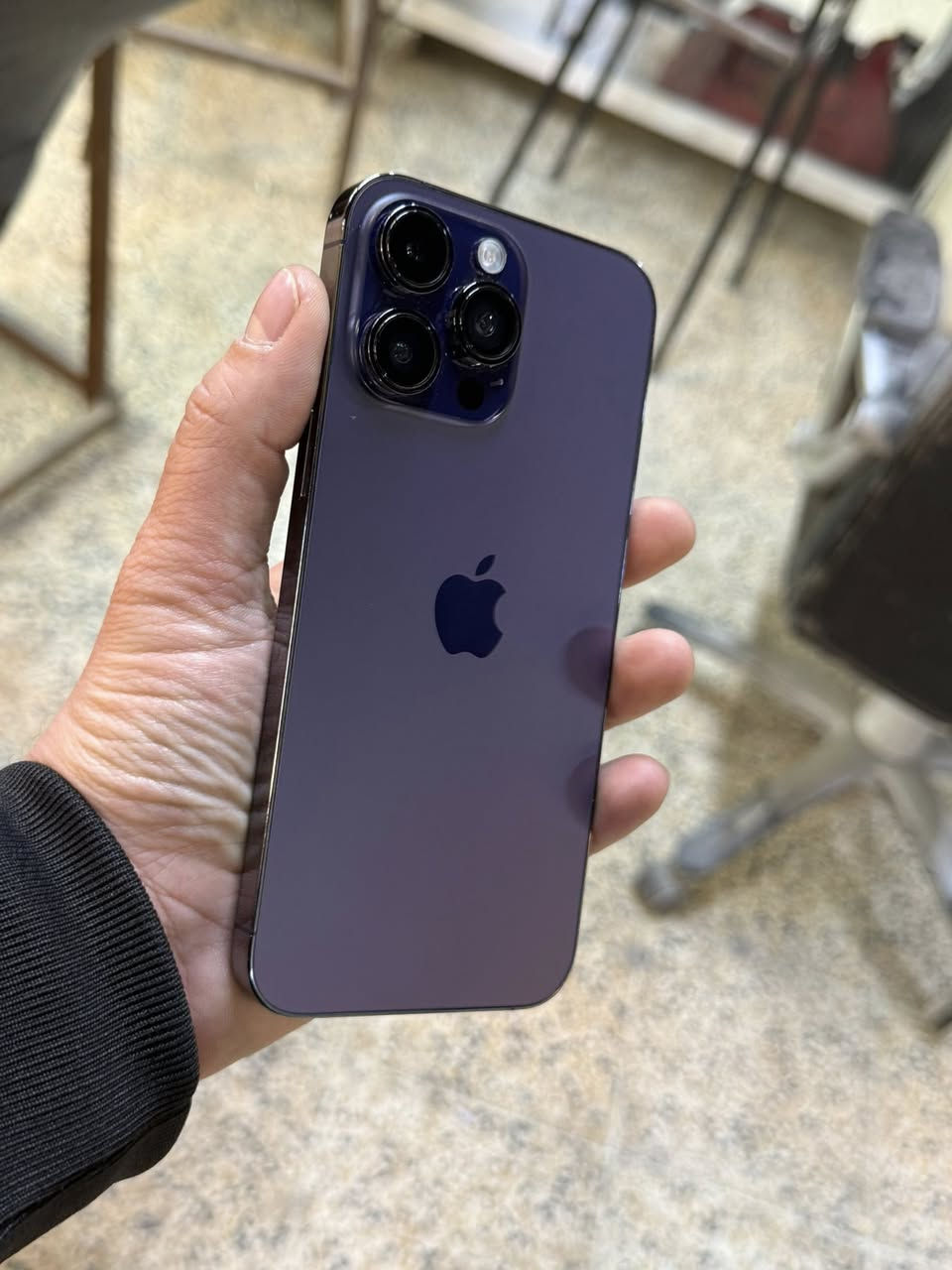 ايفون 14 برو ماكس
ذاكرة 256 
دبل سيمكارت ZA 
بطاريه 91 
نموذج M امريكي 
مبدل شاشه فقط 
سعر 520 الف 
شراي خاص او اتصل 
***********
