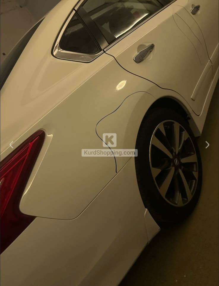 Nissan Altima 2017
نیسان التیما ٢٠١٧
بەسمە شەغال
ویل گەورە ١٨ 
 شاشە  
گوشن کارەبای
لايت زينۆن
 ماوەی ڕۆشتن ٧٤ میل
بۆیاغ: تەنها بۆنیتی بۆیاغە و بەبێ ناوگرتن بەشەرت ،هیچ ئێرباگەکیشی  نەتەقییە.
گێڕ و مەکینە بەشەرت بێ کێشە و نەکرایتەوە ،سەنەوی و ڕەقەمی نوێیە و سیارەکە یەک دەست بووە و بەناوی خۆمە،
نرخ:١٣٠ و مجال 
ژ.م: *********** أربيل, العراق
