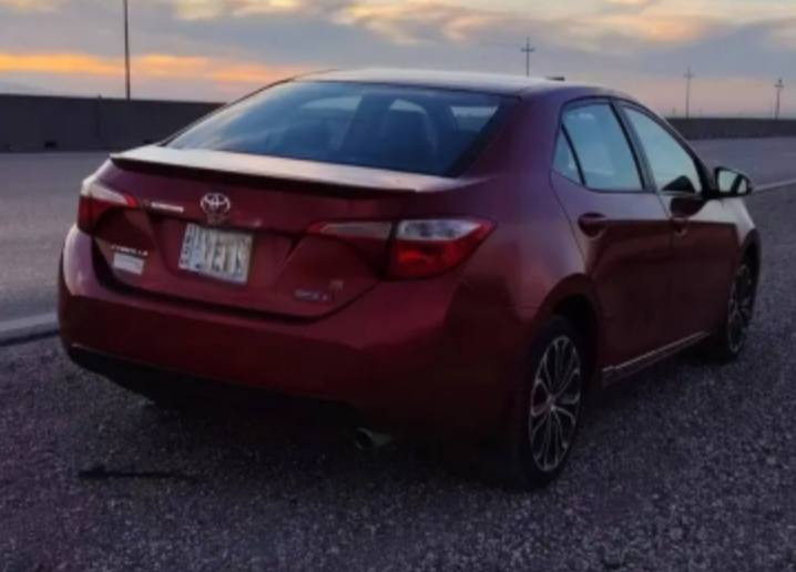 سلام عليكم
( بيع فقط بدون مراوسه )

كورلا أمريكي
 ( S )
موديل 2015
  ماشي 160 مايل حقيقي بيها بونيد و جاملغ صبغ بدون داواخل بدون اربك صورة الحادث موجود
 كير محرك ( 18 )
شرط مامفتوح
رقم سنويه جديد
 شرط التحويل
 السعر 115 $ قفل مكان السياره روفيا طريق اربيل رقم موبايل *********** وتساب دهوك, العراق
