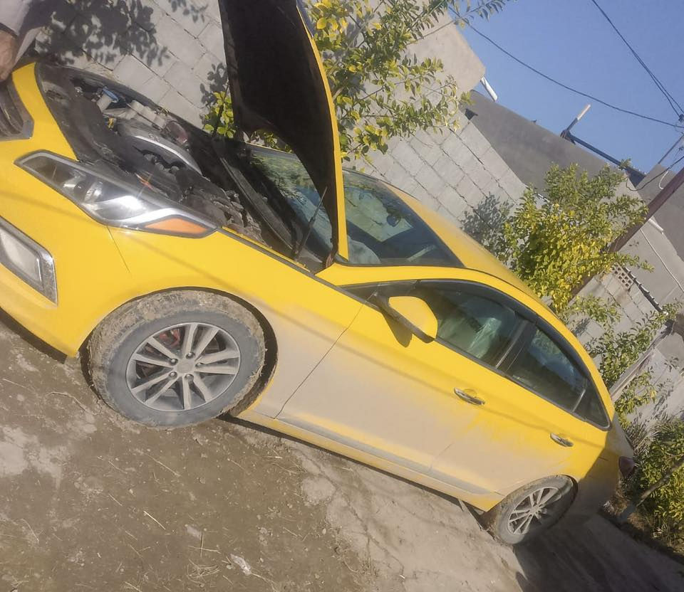 سلام عليكم البيع او امراوس سوناته موديل ١٥ سياره جلد كشن كهرباد شاشه كامره تحكم استيرن رقم بغداد مصفره هيئه وغرامات سياره ماناقصه شي السعر ١٢٥ بيع او مراوس ***********
