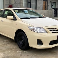 توێتا کۆرۆلا 2013 بیلاد تەکسی  گێر ئۆتۆماتیک  مەکینە گەورە بێ بۆیاخ  ک...