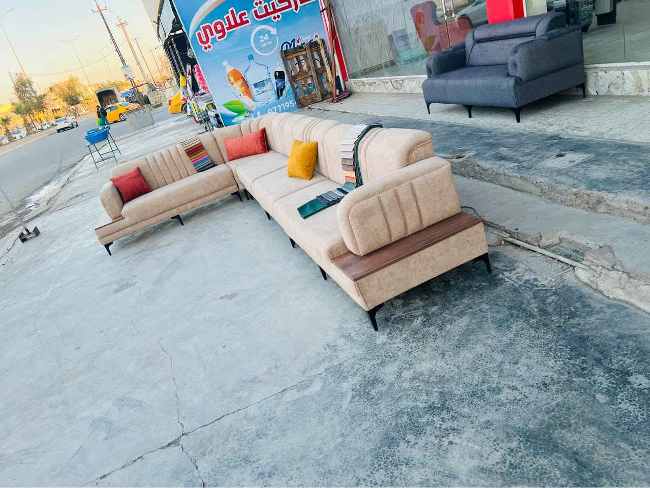 سعر ديوان استندار اكثر من7 متر 
شغل ضمان 5 سنوات
عنوان كرككوك حي واسطي مقابيل حديقة فدك *********** كركوك, العراق
