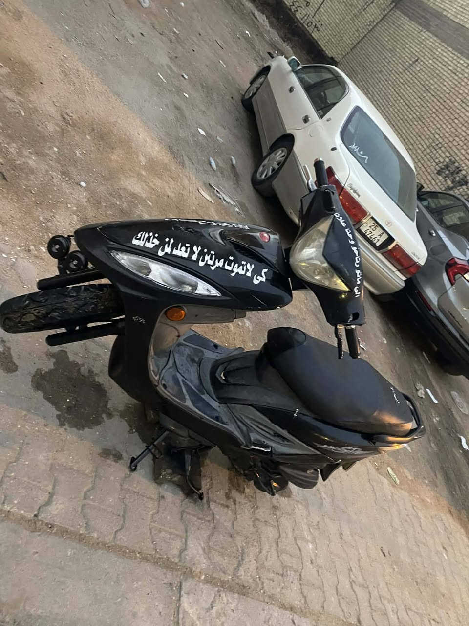 لسلام عليكم دراجه للبيع دراجه نضيفه وحلوا لدراجه ما مفتوحه اوراق كامله 
صالنصا رياضي كامله ما عايزه برغي مكان لدراجه  نجف 

حي لجامعه ***********سعر 450وبه مجال
