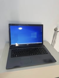 لاب توب أيسر • ٨ جيجا رام • AMD E-300