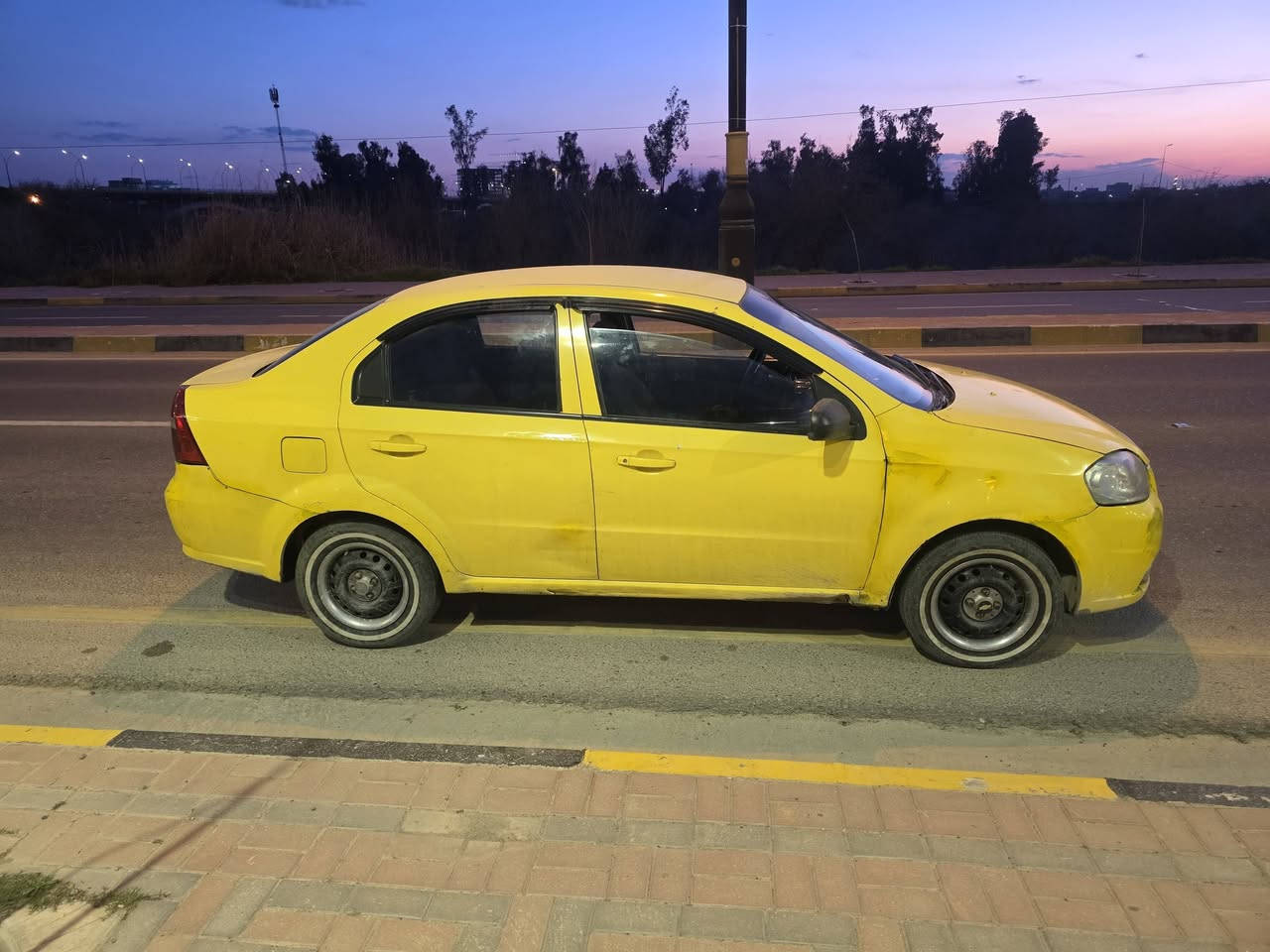 السلام عليكم افيو 2008للبيع هيه مصفره غرامت مصفره بدون ضرر كاربون موجود بيه الشرعي بليمن موجود العنوان موصل السعر 45وبيه مجال رشيديه ***********  ***********
