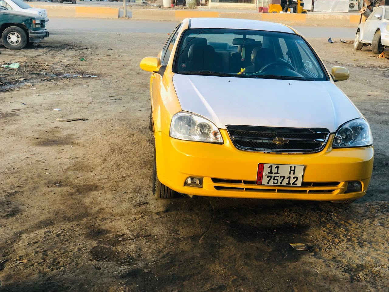 السلام عليكم اوبترا 12شركة العامة كير عادي مكينة كير بجيس رقم نكليزي مصفرى هيأ  وغرامات سيارة بلاديه مكفوله فقط جاملغ امامي مصبوغ تخم تاير السعر 68مكاني بغداد ***********
