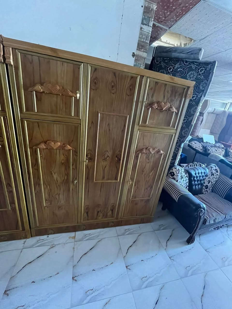 السلام عليكم
كنتور 3 ابواب جديد شغل مضبوط سعر 225 مكان بعقوبه شارع تحرير بهزر مجاور قاعات بيانو مقابيل مستشفى الحياة استفسار ***********
