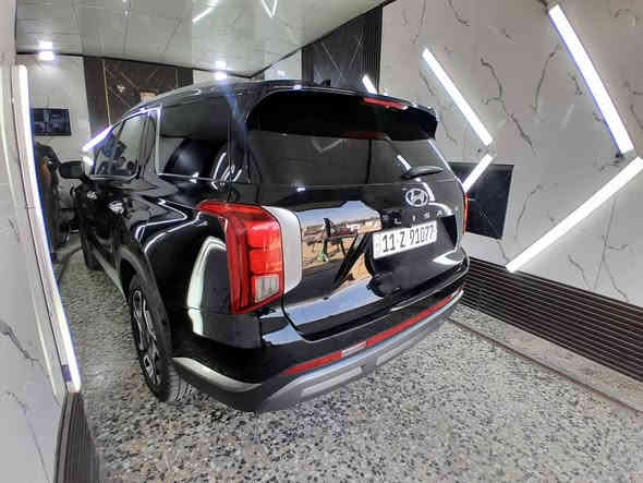 السلام عليكم
هونداي بلسايد موديل ٢٠٢٣ 
حادث موضح بصور وسونار موجود 
موصفات بريمنيوم  
رقم بغداد باسمي ماشيه ٤٣ 
العنوان بغداد حي البتول 
اذا اكو مراوس بسياره اقل عادي 
السعر ٣١٠ وبيها مجال 
***********
