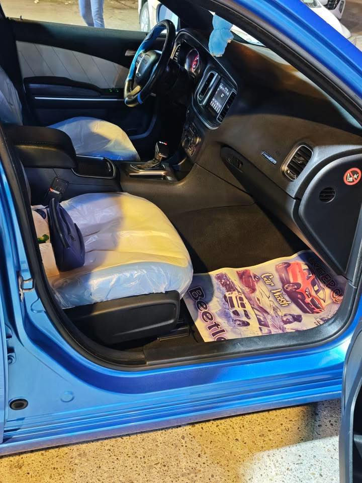 السلام عليكم جارجر2019
لون مميز بحري خليجي خليجي حجي دور جديد 

حجي دور كلين 

Sxt 

كلين كلين من بارد وصبغ 

ماشيه 75 m 

مكان بغداد 

رقم اربيل جديد بسمي 

الشراي يتصل 

***********
