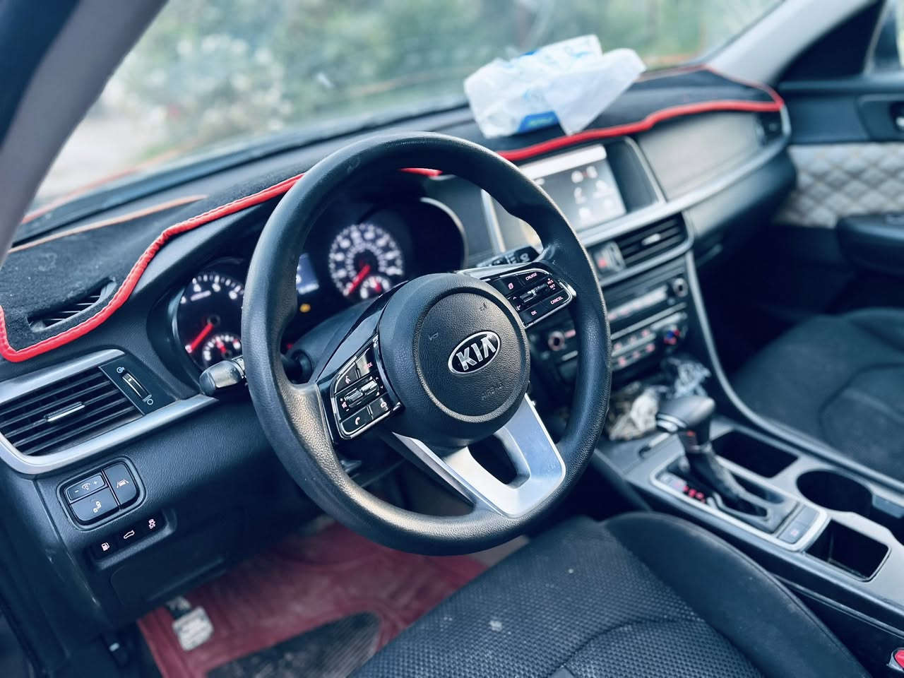السلام عليكم للبيع او المراوس السعر 130وبيها مجال
كيا اوبتما 2019 امريكي قطعه ونص فقط صبغ 

جنطه ونصف الجاملغ  الخلفي  السونار مرفق مع الصور  باقي مكفول فول مواصفات عدا بانوراما حساسات خلفي امامي كامرا رادار جانبي شاشه

كير محرك حداديه تخم تاير جاهزه من كلشي رقم دولي بابل تحويل مباشر مكان السياره الحله طريق سده الهنديه ***********
