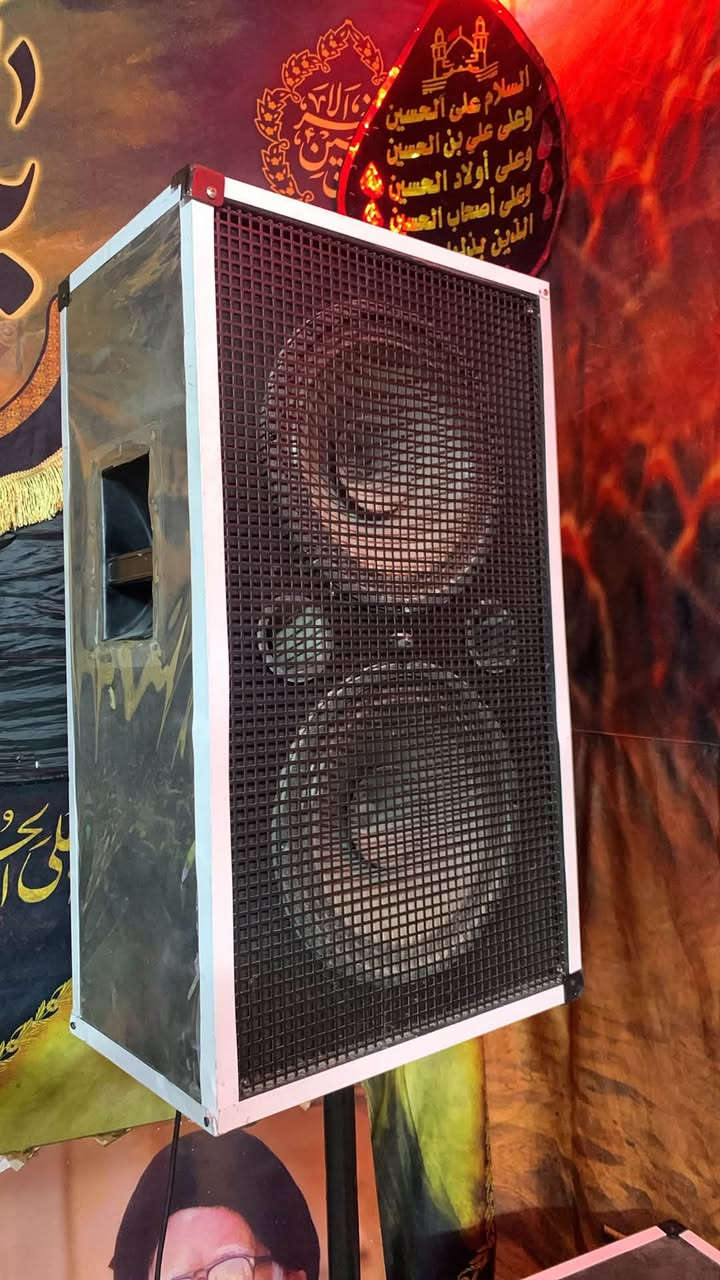 تندر 1400 مع سماعات عدد 2 لبه 12 ب 12 
مكاني بغداد مدينة الصدر


**إذا كنت صاحب هذا الإعلان وتريد حذفه لأي سبب، رجاءا أرسل رسالة إلى الدعم الفني**