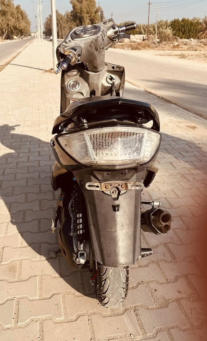 دراجه سكنس رياضي بوشة 56 اربع ولفات نوزل معدل وشلعه انطلاق نظيفة كلش صالنصه رياضي كاربون فايبر -يدات رياضي -استاند رياضي -دبلات امامي رياضي- سلف رياضي - اطارات جديده جميع الكهربائيات شغاله 
السعر 750 للاتصال ***********
