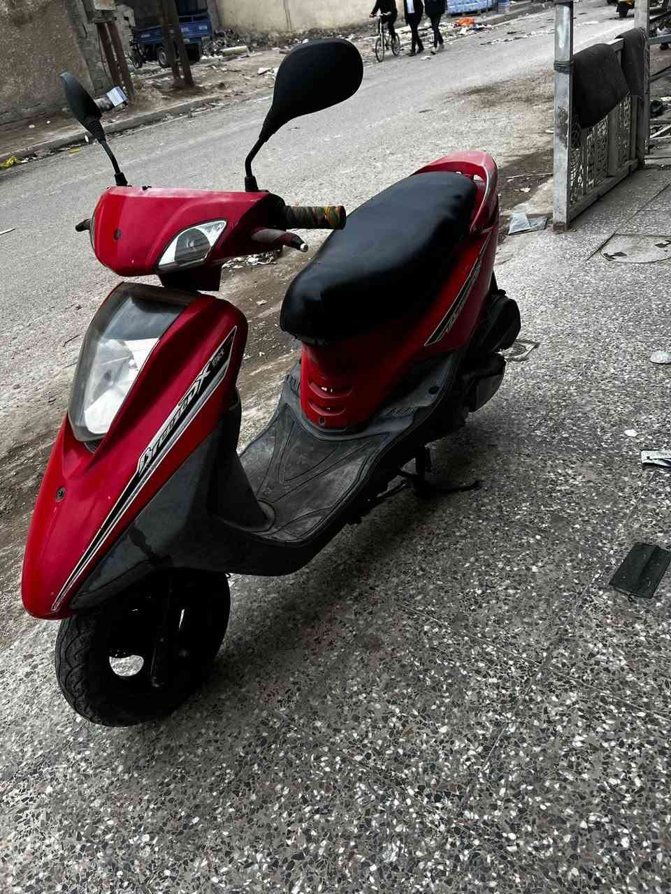 سلام وعليكم اخوان بريد للبيع
دراجه خير من الله جاهزه مابيه اي نقص 
المكان بغداد العبيدي شهداه ثانيه 
*********** السعر ٧٠٠ وبيه مجال
