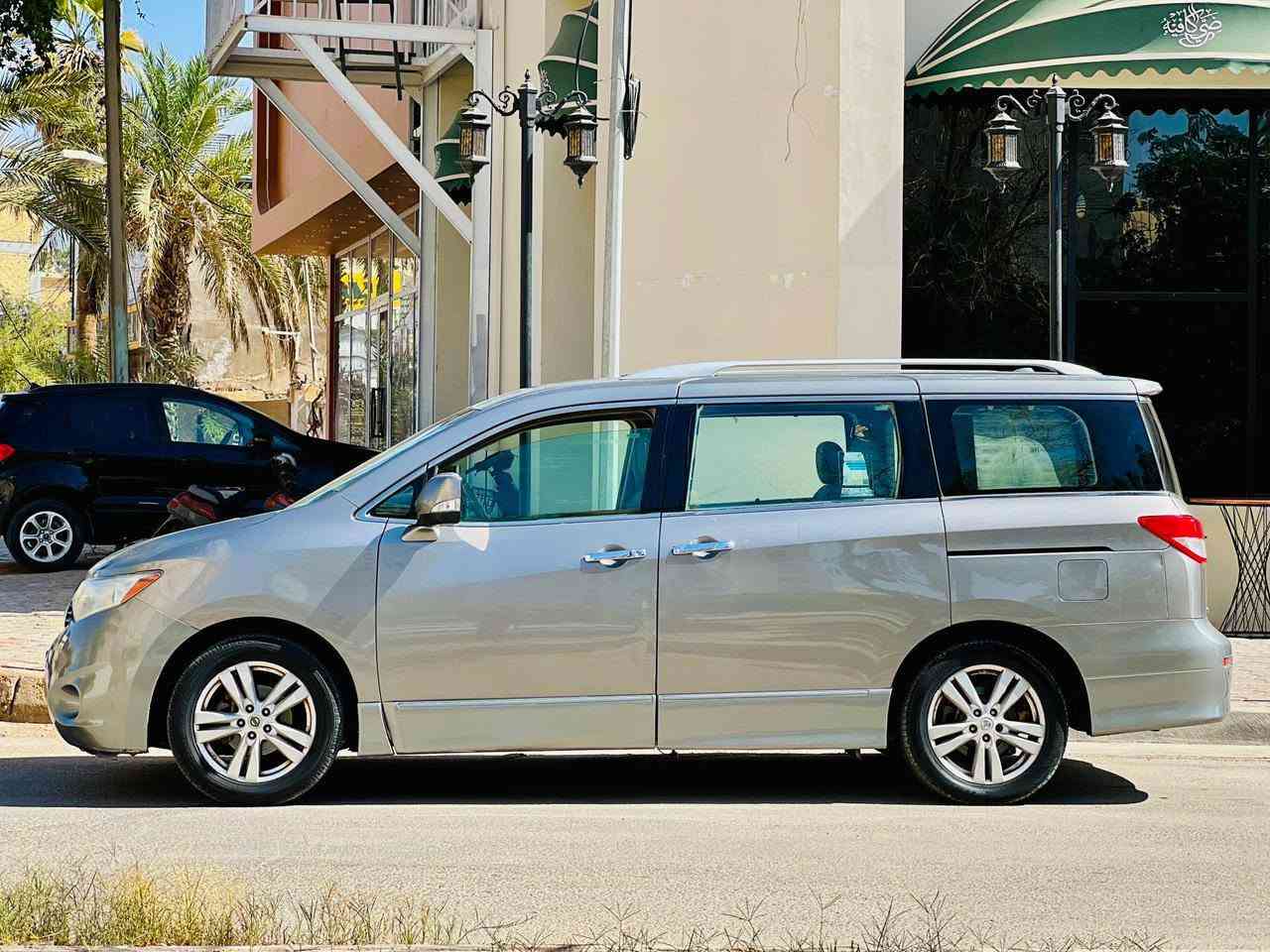 نيسان كويست مديل 2012 سعر 98 قابل لتفاوض الاستفسار اتصل *********** وارد أمريكي حادثها جاملغ خلفي فقط بدون دواخل والباقي كفاله عامه مواصفات LEفول واحد على واحد فتحتين سقف بصمه تشغيل بصمه أبواب كشنات كهربائي بصمه أبواب كهربائية كشنات سياحي رادا امامي وجانبي حساسات امامي خلفي جنطه شفط كهربائي اشاير مري مكينه 3500 مكينه وكير مكفولات حت من الفتح 7 راكب 3 قطع تبريد مركزي حدايده جديده تخم تاير سياره جاهزه واي نقص مابيها رقم بغداد مكان سياره كربلاء مكلف ب نشر
