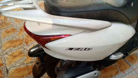 البيع رمبه ليدي حديث مكينه بلاديه وناعمه بسعر مناسب دراجه مكينتهه فول رقم الهاتف ***********
