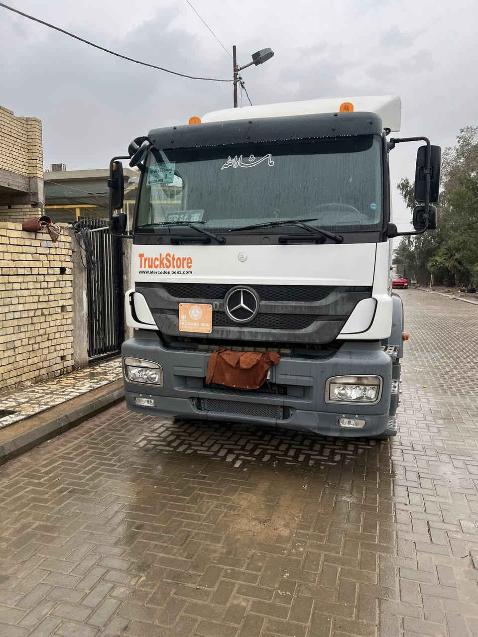 سلام عليكم اكسور موديل 2011فول موصفات سياره جديده رقم اسليمانيه بسمي موجوده بغداد  امام سبرنك خلفي جوبلس تفاصيل وسعر اتصل ***********
