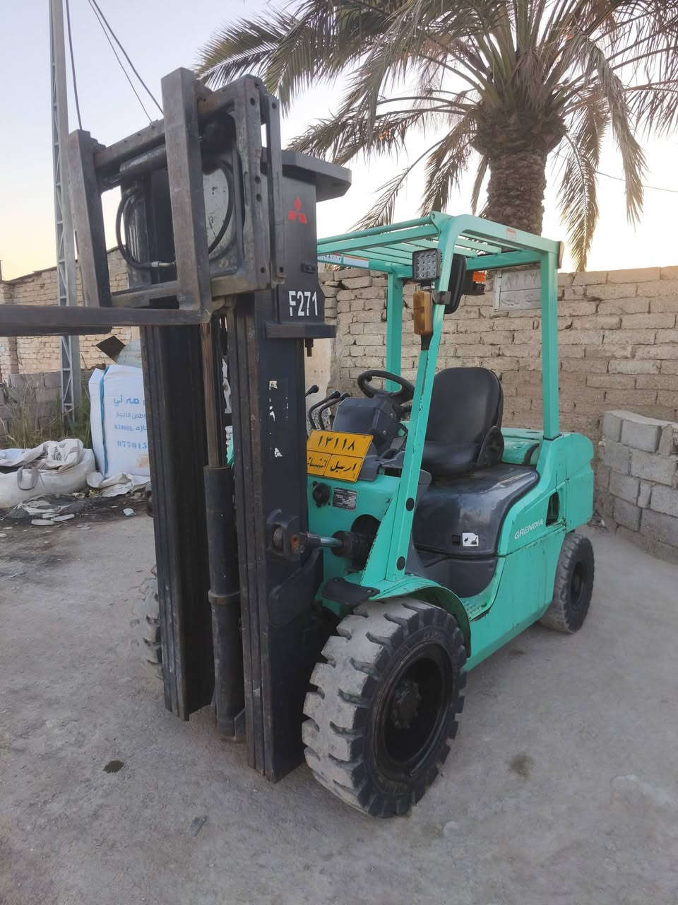 السلام عليكم
رافعة شوكية ميتسوبيشي 2014 رقم اربيل إنشائية جب حاوية 3 سلايت 3 طن 3 حركات تخم تاير ربل كامل مواصفات ما بيه نقص جاهزة للعمل العنوان كوت *********** وات ساب
