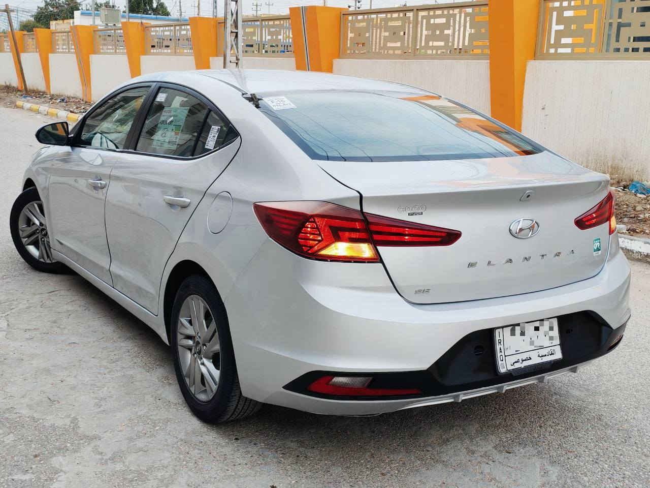 اللهم صلِّي على محمد وآل محمد🧿                         السلام عليكم هونداي النترا  موديل( 2020 ) امريكي معوقين  رقم القادسيه عدي وكاله بسمي  السيارة بيه تبديل البنيد اصلي و صبغ الجاملغ الايسر بدون ضرر داخلي  محرك(2000) دوش  شرط ما مفتوح  مواصفات. تحكم استيرن. مثيت سرعه. رادارات خلفيه او اماميه. شاشه. كامره. ترحيب. تبريد. كامرات اماميه  حساسات. لد نهاري . ويل كب. لايت زنون.  سياره جديده جدا جدا وجاهزه من كلشي كير ومكينه وحداديه وتبريد ثلج كهربائيات كله شغاله دواخل جديده
 سياره على وضع الشركه ((السياره بسم ابنيه شابه)) السعر$(113)  
مكان السياره الناصريه مدينة مقابيل كراج بـغـداد التصال  رقم. ***********/واتساب ***********
