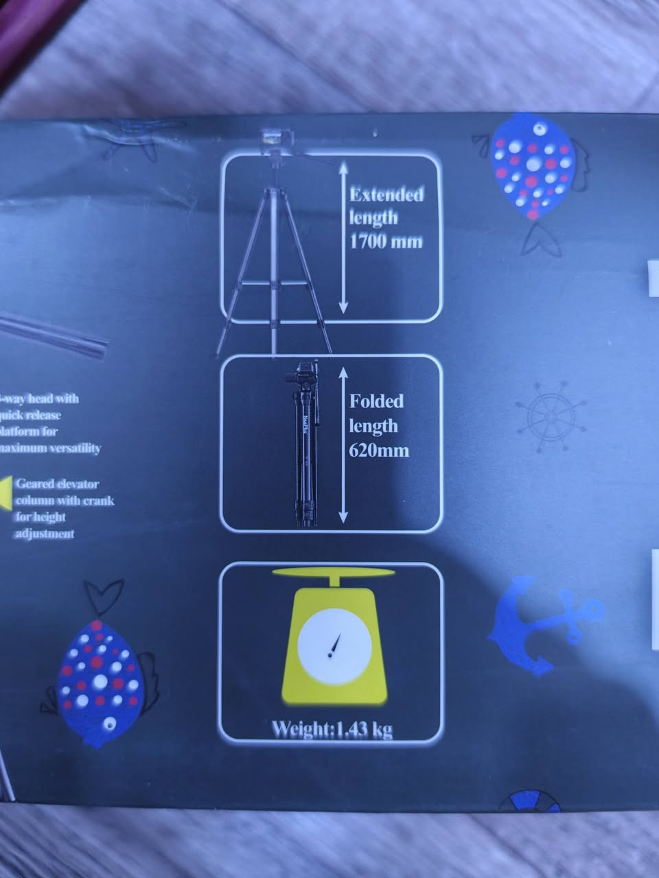 حامل NeePho الثلاثي (موديل طويل):

المواصفات:
• أقصى ارتفاع: 1700 سم
• الارتفاع عند الطي: 620 سم
• الوزن: 1.43 كغم (خفيف وقوي)
• نظام رفع: رافعة تروس (Geared elevator)
• الأرجل: ألومنيوم 3 أقسام مع دعائم (brace)
• لوحة التثبيت: Quick release plate ببرغي 1/4 بوصة
• الملحقات: حقيبة حمل + مثبت موبايل 

متوفر.. للاستفسار والطلب راسلني ✅ واتساب ***********
لمعرفة السعر علقة بكلمة (موكوم) 👌

#حامل_كاميرا #NeePho #تصوير_احترافي #معدات_تصوير #عراقي

