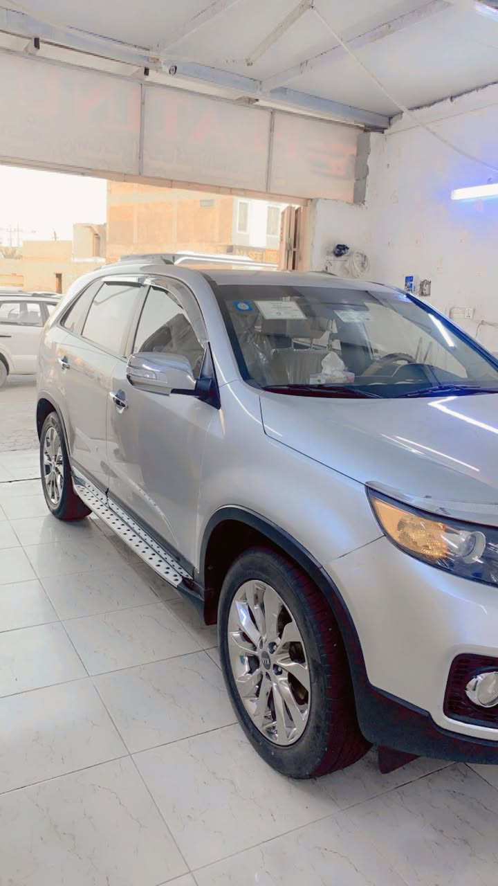 السلام عليكم
سورنتوا 2011 امريكي
محرك4 سلندر دوش
ماشيه 200.000
ضرر بالجاملغ صبغ
الباقي مكفول 
سونار موجود
5 مقاعد
تحكم ستيرن
تبريد .تدفئة
السعر140$
العنوان الرمادي

0780 155 6833
