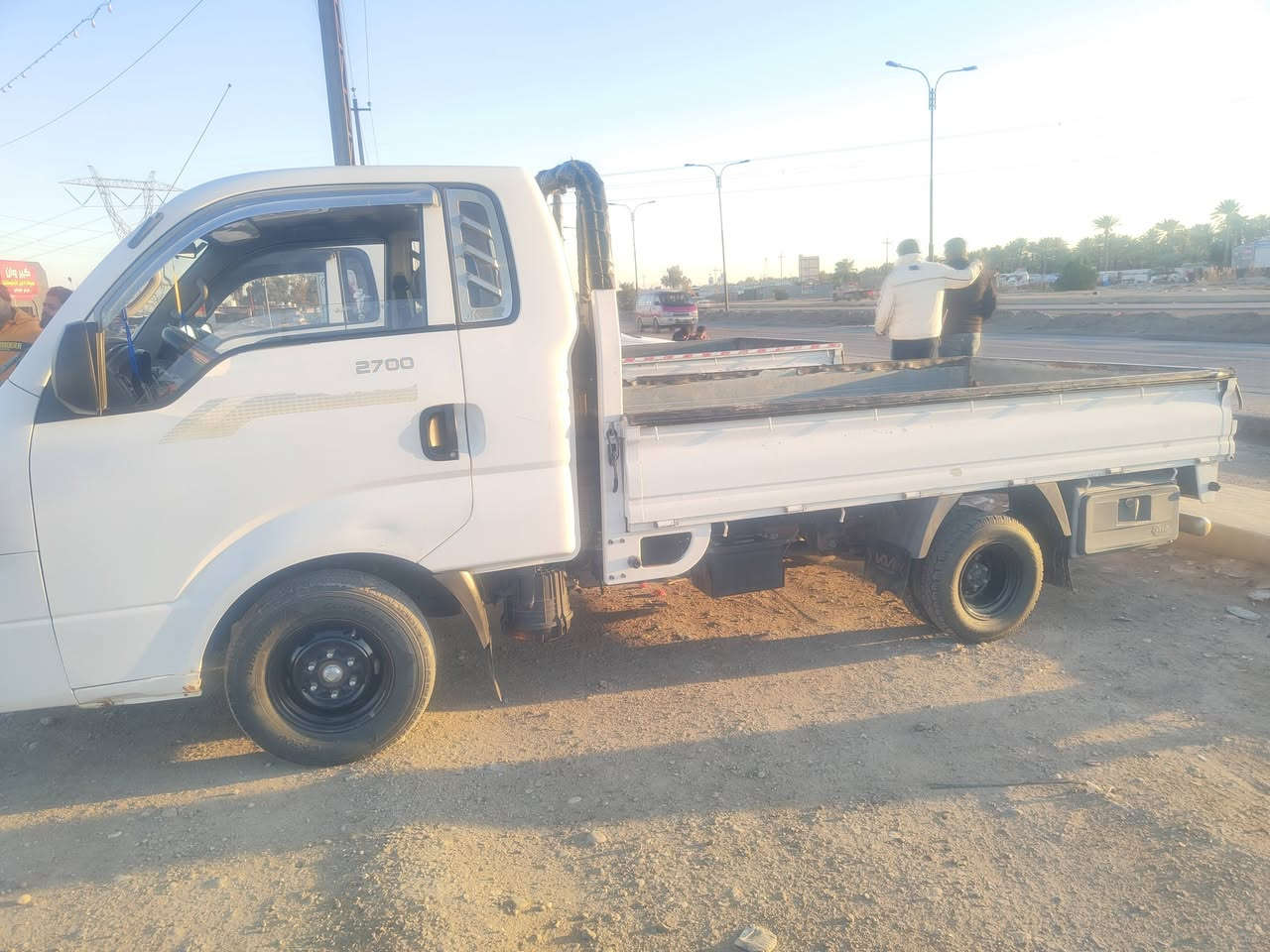 كيه بنكو 2016
رقم بغداد نكليزي
مكفوله من الصبغ والتبديل
السعر 122 وبيه مجال 
السياره بسمي تحويل مباشر
***********
***********
