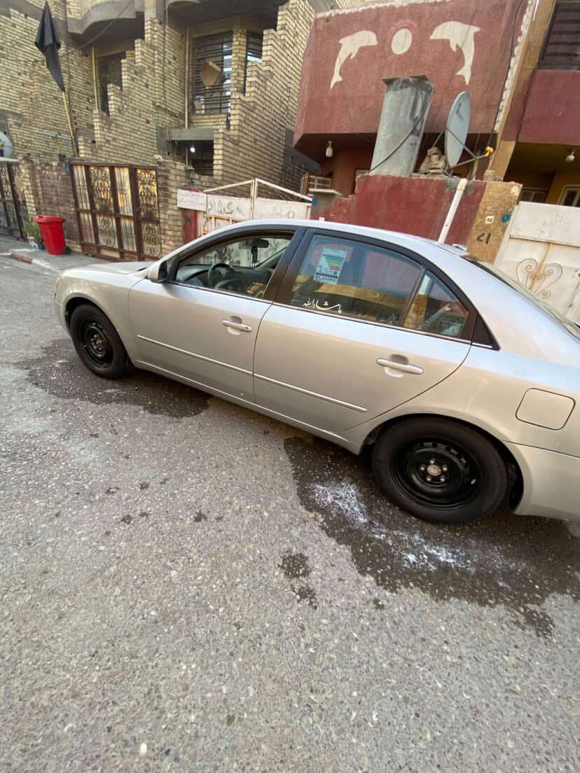 سوناتا موديل 2008 أمريكي
السيارة بيها باب واحد كير
المكينة خير من الله
تبريد وتدفئة شغالين
تخم تاير
السيارة فول
فتحة سقف
شاشة
تحكمات
المكان: بغداد – الزعفرانية

للاستفسار الاتصال:
📞 ***********
