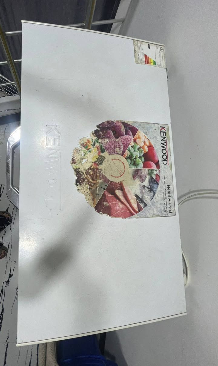 اغراض بيت
السلام عليكم مجمده جديده نظيفه السعر 250
طبلات جديده بس لان مرهمن للمكان نريد نبيعهن ب90
برادات اثنينهن تبريدهن ثلج السعر لكل واحد 40
للتفاصيل راسلونه واتساب ***********
مكان بغداد
