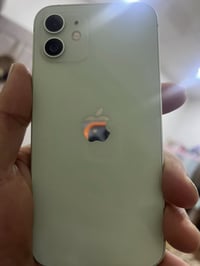 ايفون ١٢ • ذاكرة ٦٤ • شبكة مقفولة