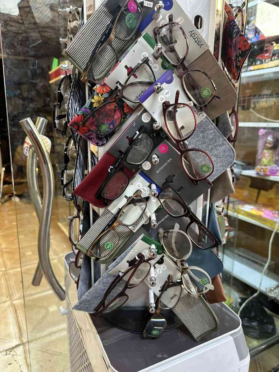 نضارات طبية شركات المانية الدرجات ١ و ١.٥ و٢ و٢.٥و٣ و٣.٥ سعر القطعة ٣ قطعتين ب٥


**إذا كنت صاحب هذا الإعلان وتريد حذفه لأي سبب، رجاءا أرسل رسالة إلى الدعم الفني**