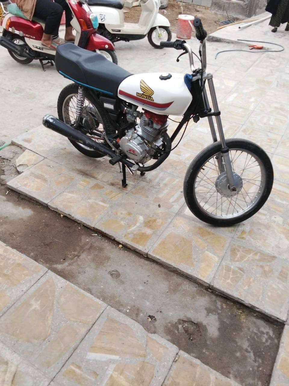 درجة ايراني للبيع أدوات السعر 375 وبيه شي قليل
المكان ابو الخصيب الاستفسار ***********
