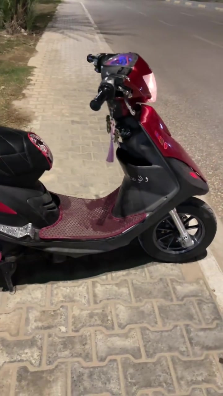 للبيع مكينه بلاديه لدراجه كلها ختم واحد ويا المكينه .كربلاء :اتصال ‭٠٧٨٢ ٩٤١ ٣٩٢١‬
