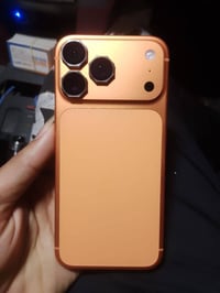 🫡  للبيع جهاز ايفون 17برو ماكس لون برتقالي المميز الذاكره256 البطاريه ...