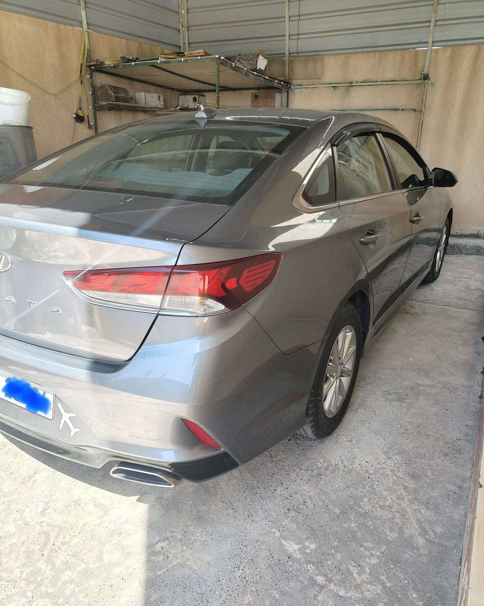 سوناتا 2019 امريكي فقط بونيد صبغ ماشيه 87 محرك 2400 مامفتوح رقم دهوك باسمي سنويه الى 2031 مع كابون بانزين سياره جديده بدون ملاحضات مكان تلعفر للاستفسار ***********
