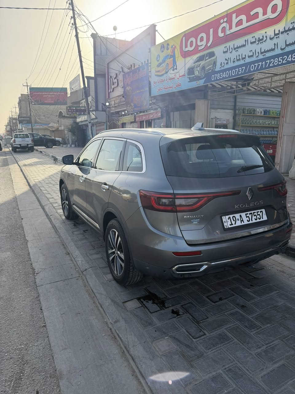 سلام عليكم رينو كوليوس موديل ١٨  فول مواصفات اعلى شي تجي بل كوليوس ماشيه ٨٣ الف كيلو كفاله عامه من صبغ والبارد 
مواصفاتهه
بنوراما كشنات جلد كشنات كهرباء  جنطه كهرباء تدفئه وتبريد كشنات 
اوتو بارك حساسات ٣٦٠ درجه وبيهه هواي بعد موصفات 
السعر ١٥٣ وبيهه مجال 
استفسار ***********
