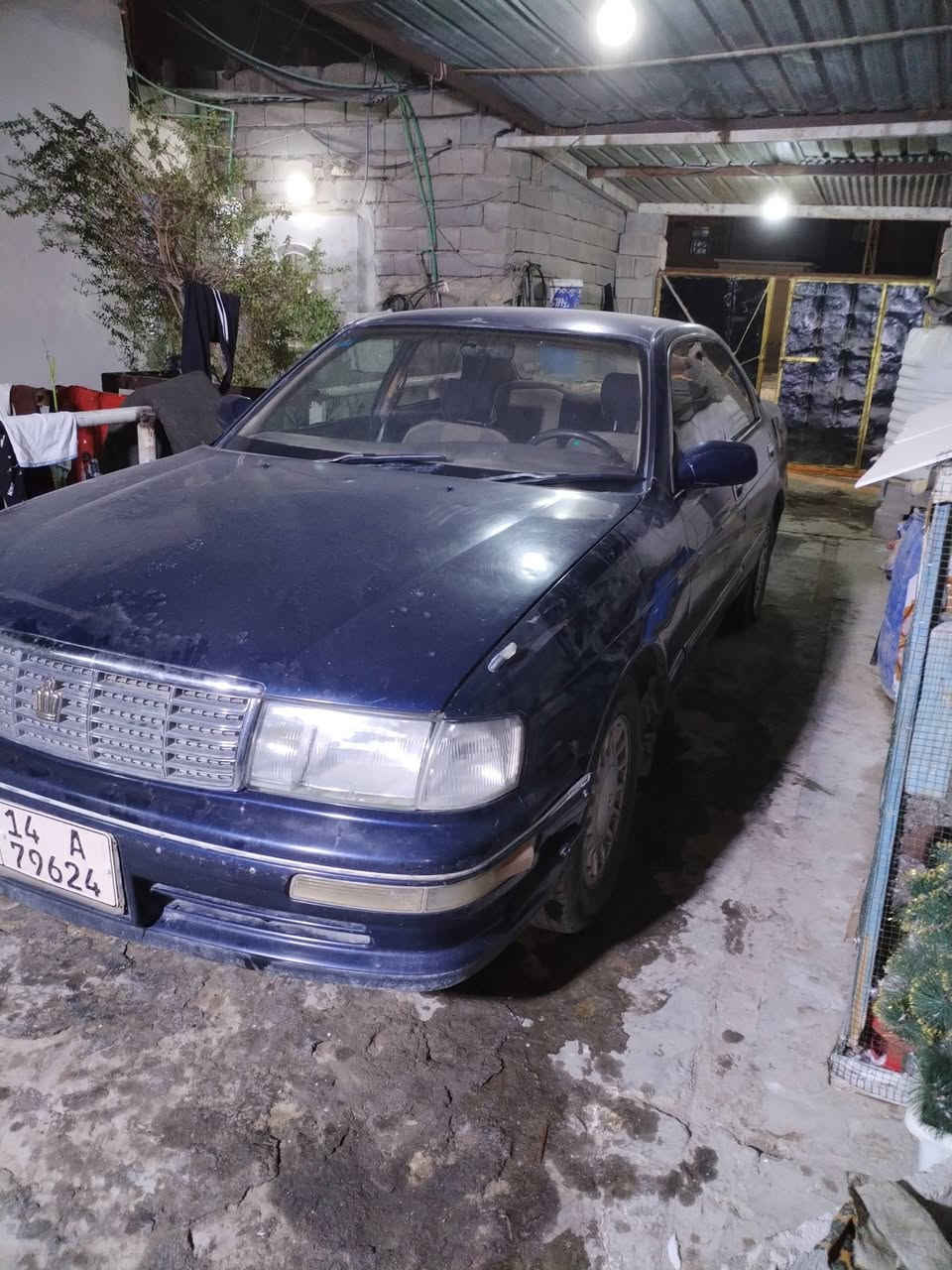 بطه بسمي محرك وانجي بلاد  تبريد توه بدلت كمبريسر بس غاز شرط. امبدل جاملق خلفي بل امارات حداديهنص عمر سعر٤٥ وبيه مجال قليل. ملاحظة لا اتواجد عل نت. ***********
