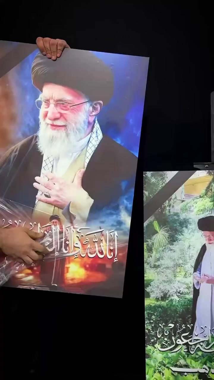 لوحات خشب ام دي اف طباعة حسب الطلب 
مع كساء كرستال للحمايه ضد الخدش وضد الماء
نطبعلكم اي صوره تريدوها مع الكتابه حسب طلبكم
التصميم و التوصيل 🚚 مجاني لكل محافظات العراق 🇮🇶 
الاسعار مع الاحجام :
٤٠*٣٠ سعر قطعه ب ١٠ قطعتين ب ١٥ 
٥٠*٤٠ سعر قطعه ب ١٥ قطعتين ب ٢٠
٦٠*٤٠ سعر قطعه ب ١٨ قطعتين  ب ٢٥
٧٠*٥٠ سعر قطعه ب ٢٠ قطعتين ب ٣٠
٩٠*٦٠ سعر قطعه ب ٢٧ قطعتين ب  ٤٠
١٠٠*٧٠ سعر قطعه ب ٣٥ قطعتين ب ٥٠
١٢٠*٦٠ سعر قطعه ب ٤٠ قطعتين ب ٦٠
١٢٠*٨٠ سعر قطعه ب ٤٥ قطعتين ب ٧٠
١٥٠*١٠٠ سعر قطعه ب ٦٠ قطعتين ب ٨٠
١٨٠*١١٠ سعر قطعه ب ٧٥ قطعتين ب ١٢٥
٢٠٠*١١٠ سعر قطعه ب ١٠٠ قطعتين ب ١٥٠
للحجز مراسلة الصفحة وارسال كافة التفاصيل وتدللون


**إذا كنت صاحب هذا الإعلان وتريد حذفه لأي سبب، رجاءا أرسل رسالة إلى الدعم الفني**